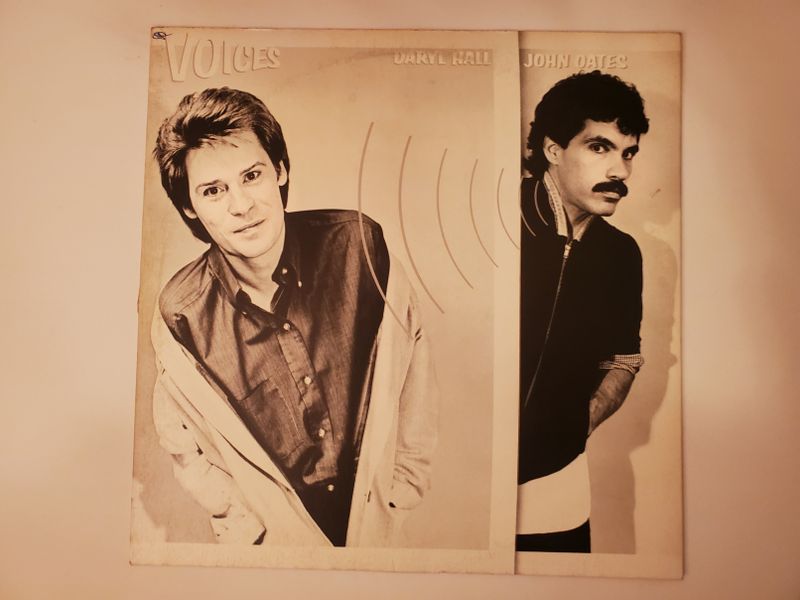 Daryl Hall & John Oates Voices vinyl record
